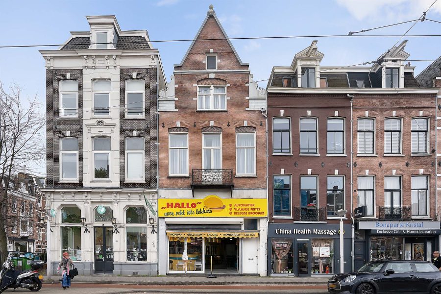 Snackbar ter overname in Amsterdam, Noord-Holland — Cafetaria Automatiek HALLO Amsterdam