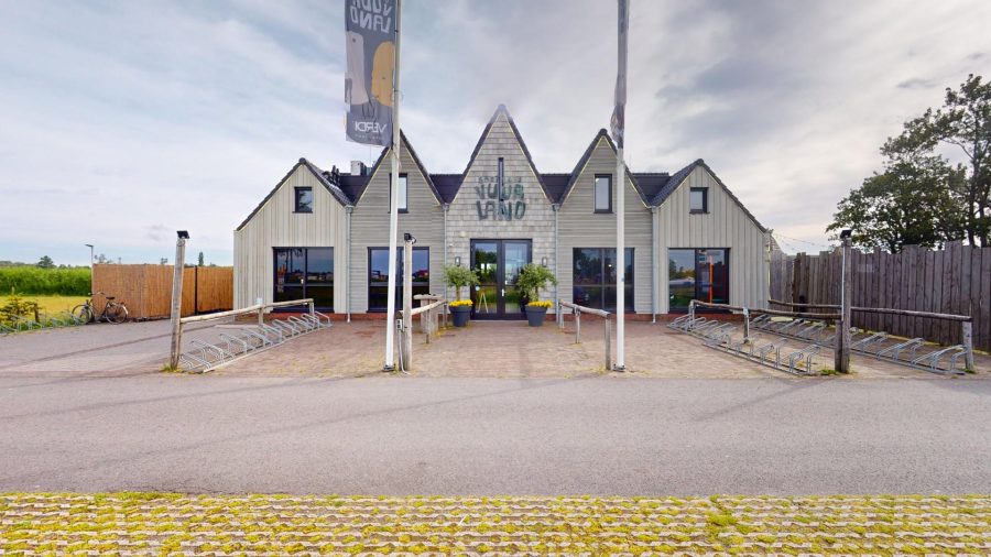 Restaurant ter overname in Beverwijk, Noord-Holland — Restaurant met zaal en speeltuin op unieke locatie in Beverwijk!