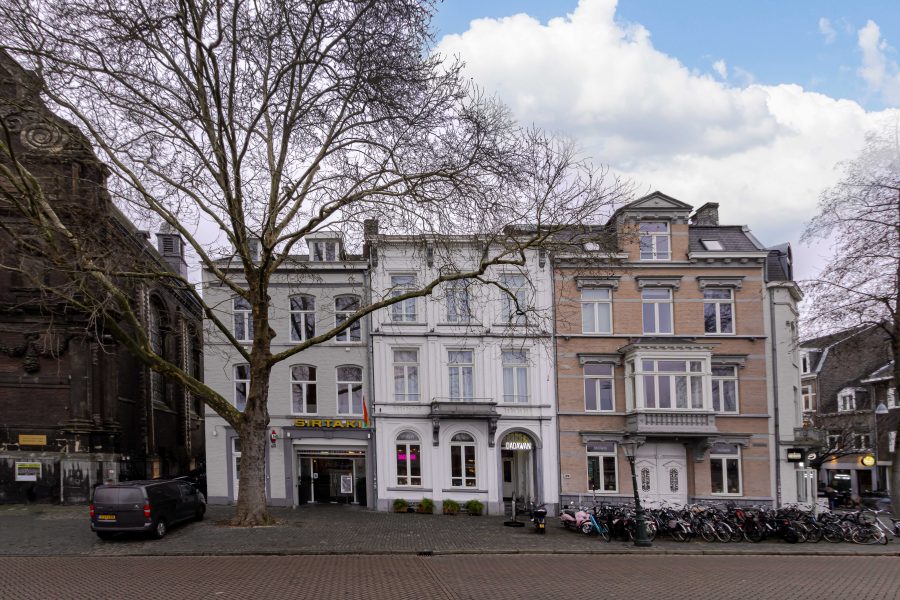 Restaurant ter overname in Maastricht, Limburg — Horecahuis Limburg Ter overname Grieks Restaurant Sirtaki Maastricht Centrum