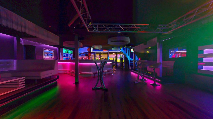 Restaurant/Partycentrum te koop in Muiden, Noord-Holland — Exclusieve parenclub incl. onroerend goed nabij  Amsterdam!