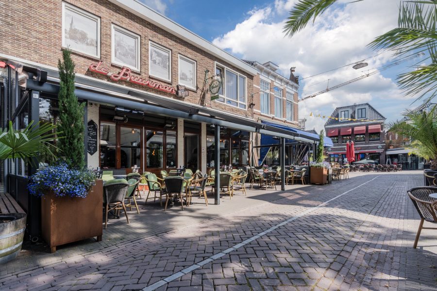 Restaurant te huur in Heerenveen, Friesland — TE KOOP: Toonaangevend horecabedrijf in het centrum van Heerenveen