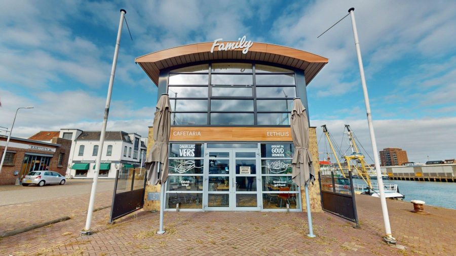 Cafetaria-snackbar ter overname in IJmuiden, Noord-Holland
