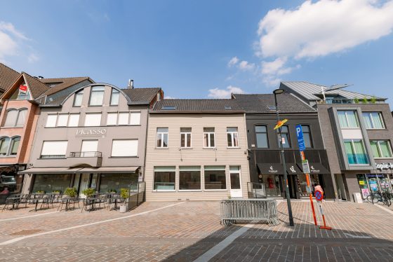 Restaurant te koop in Torhout, Vlaanderen — Markt 19 - Torhout