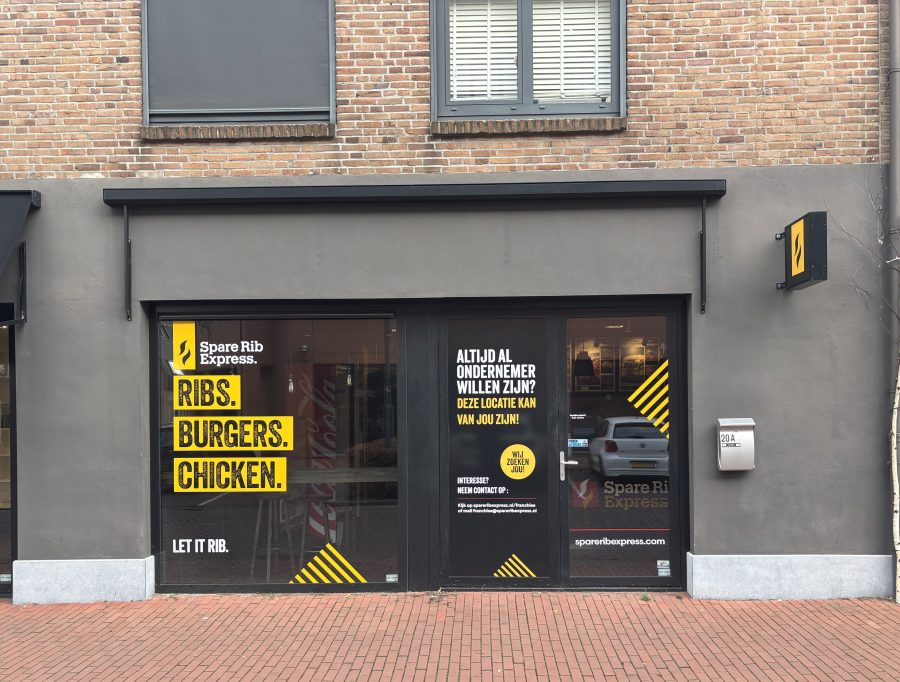Afhaalrestaurant ter overname in Oosterhout, Noord-Brabant — Instapklaar horecapand met afhaal- & bezorgfunctie