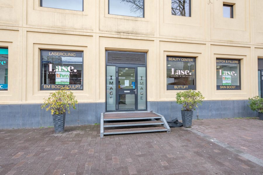Casco te huur in Rotterdam, Zuid-Holland — Casco horecaruimte 111, Zuidplein Rotterdam
