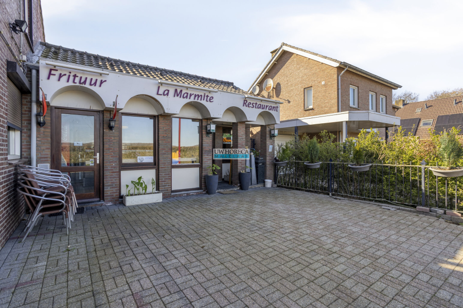Cafetaria-snackbar te koop in Eijsden, Limburg — Horecapand + exploitatie Eijsden - Maastricht