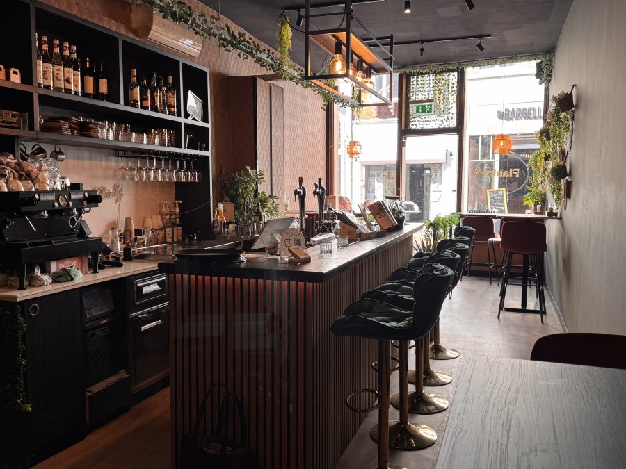 Broodjeszaak ter overname in 's-Hertogenbosch, Noord-Brabant — Planky 's-Hertogenbosch