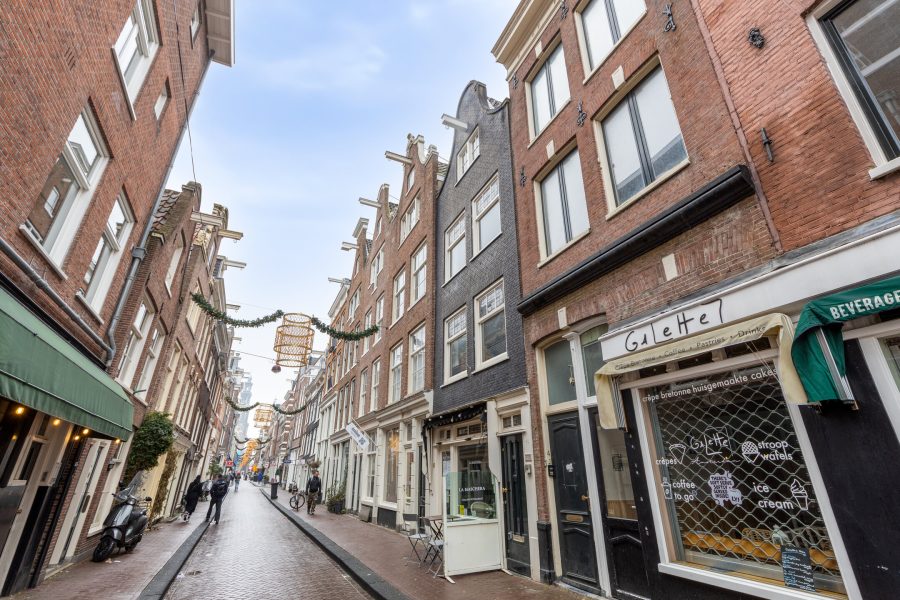 Café/restaurant ter overname in Amsterdam, Noord-Holland — ID3981 Sfeervol restaurant aan drukke horecastraat