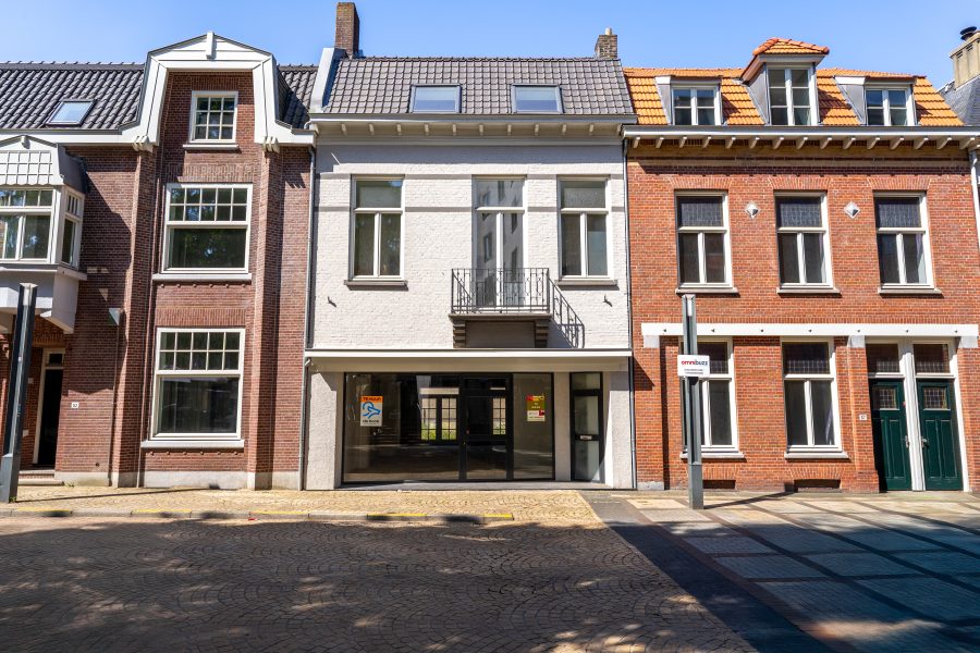 Casco te huur in Heerlen, Limburg — Te huur: Winkel-/kantoor-/praktijkruimte