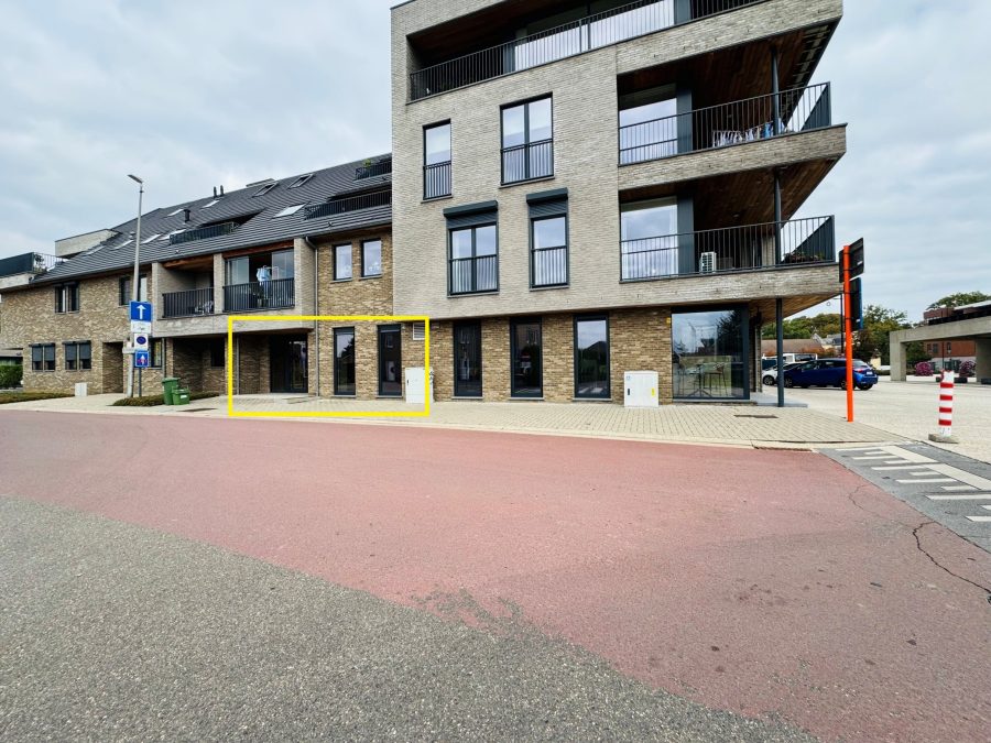 Horeca- onroerendgoed te koop in Dilsen-Stokkem, Vlaanderen — Casco Horeca/ detailhandel pand Dilsen Stokkem