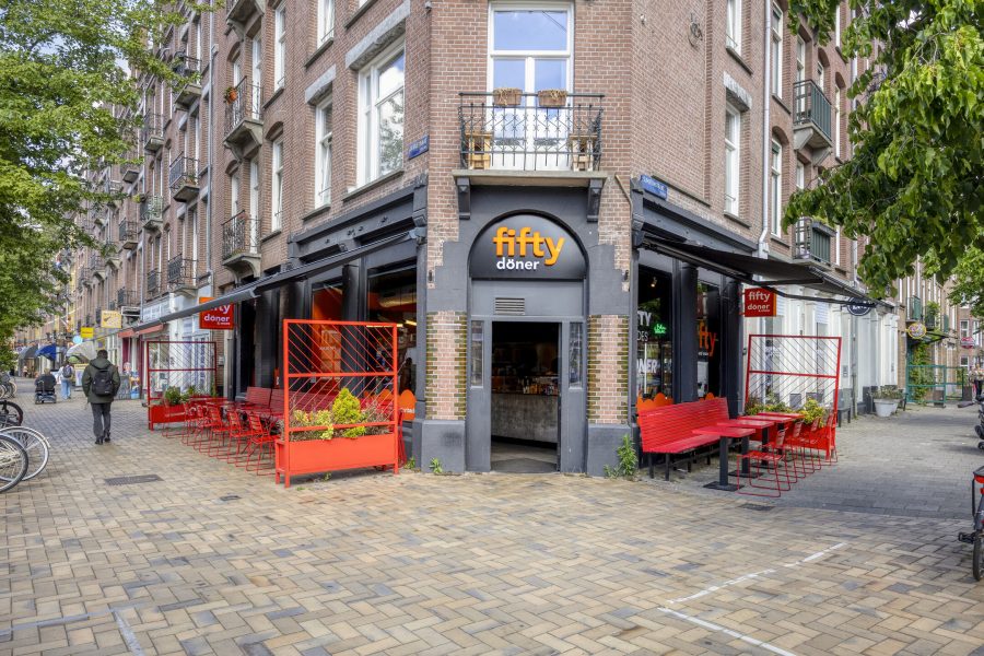 Café/restaurant ter overname in Amsterdam, Noord-Holland — Unieke hoeklocatie aan de Javastraat