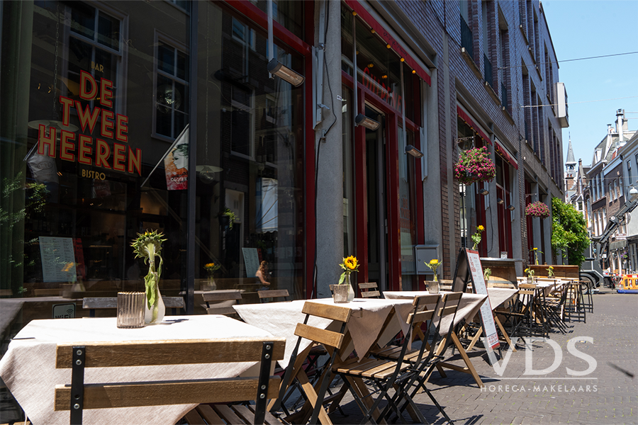 Restaurant ter overname in 's-Gravenhage, Zuid-Holland — ID: 1667 Bar-bistro in het centrum van Den Haag