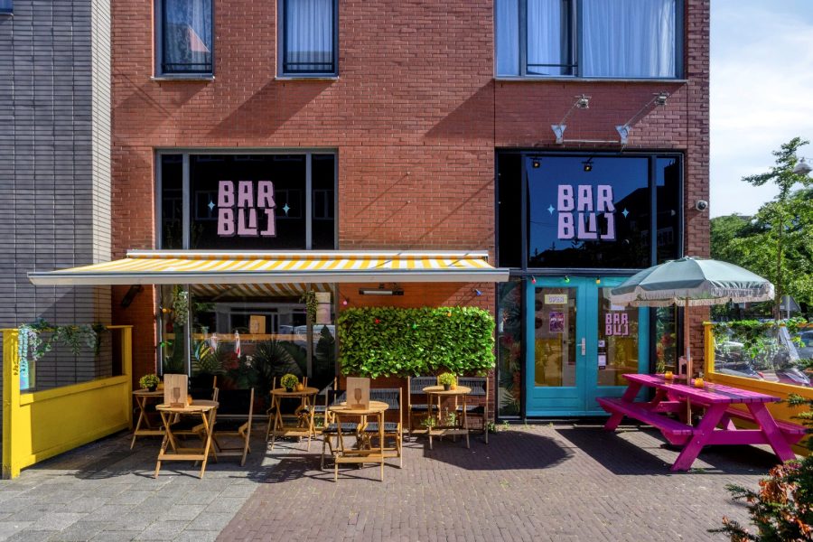 Café ter overname in Amsterdam, Noord-Holland — ID4051 Sfeervol buurtcafé met terras inDe Baarsjes