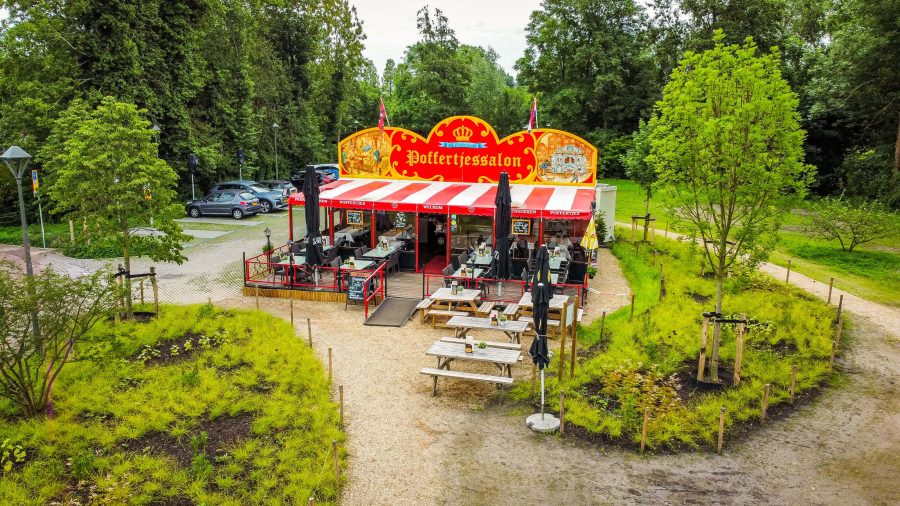 Restaurant ter overname in Ouderkerk aan de Amstel, Noord-Holland — Te koop: Poffertjes- en pannenkoekenrestaurant!