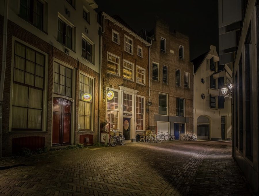 Café ter overname in Deventer, Overijssel — TER OVERNAME CAFE DE HERBERG DEVENTER BV