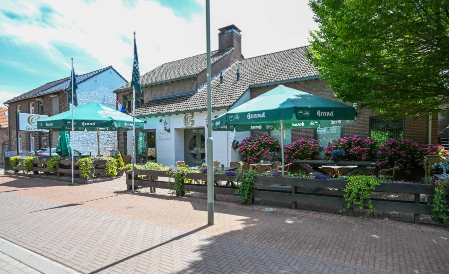 Café-bar-zaal te koop in Gronsveld, Limburg — Gemeenschapshuis Gronsveld