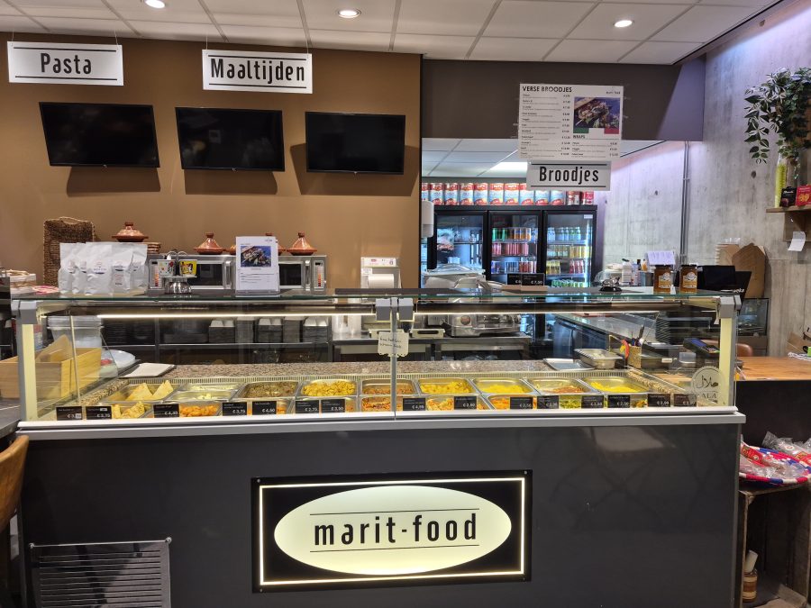 Afhaalrestaurant ter overname in Beek, Limburg — Horecaruimte in Makado