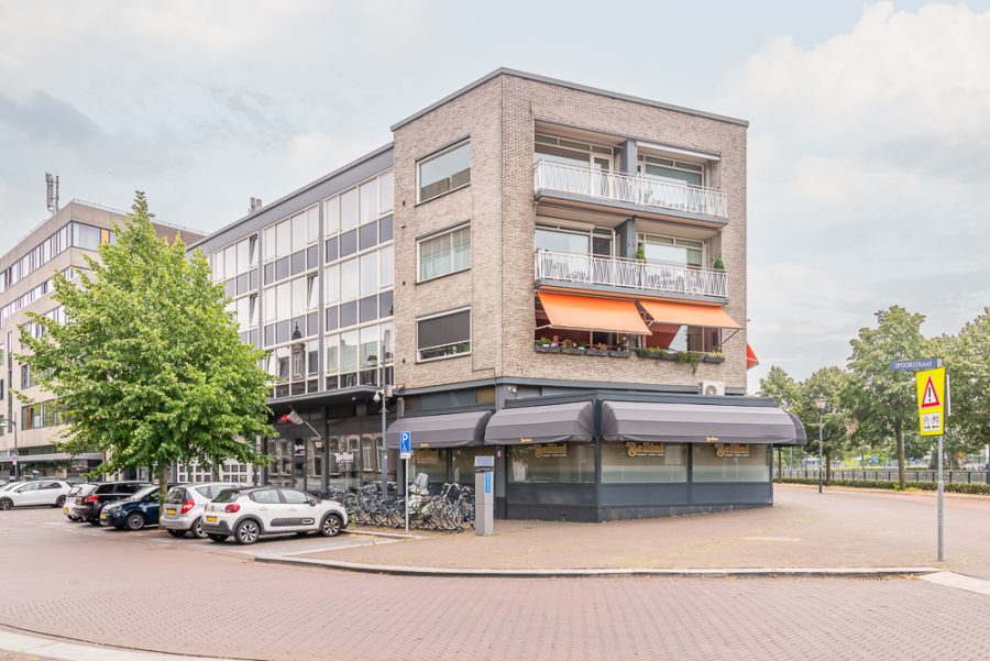 Restaurant ter overname in Venlo, Limburg — Restaurant pizzeria te Venlo in prijs verlaagd