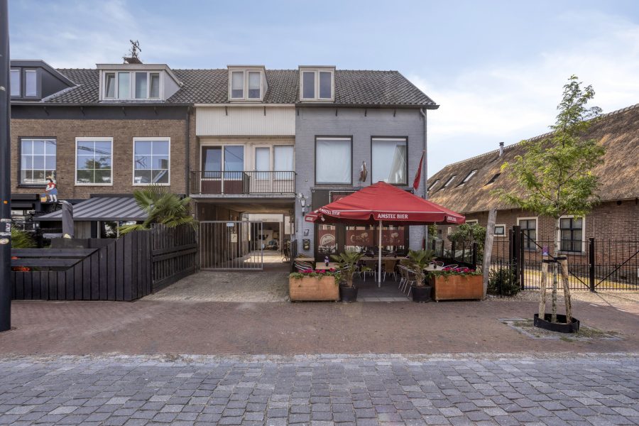 Café-bar-zaal ter overname in De Kwakel, Noord-Holland — VMH5-3044 Winstgevend café met bedrijfswoning