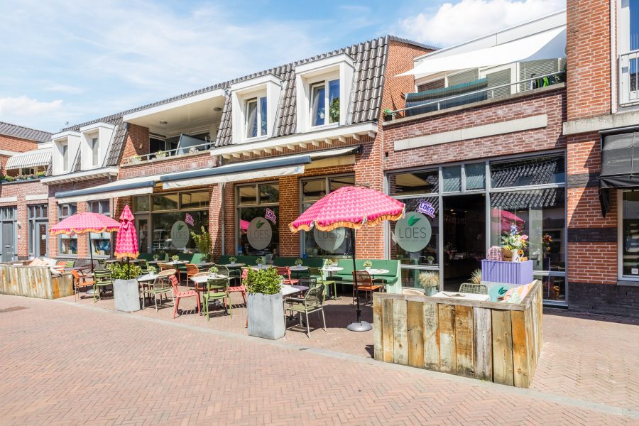 Café/restaurant te huur in Papendrecht, Zuid-Holland — Café, winkel en bakkerijproducten in één!