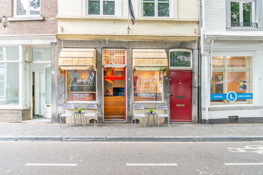 Restaurant te koop in Maastricht, Limburg — Fantastisch afhaalrestaurant Centrum Maastricht