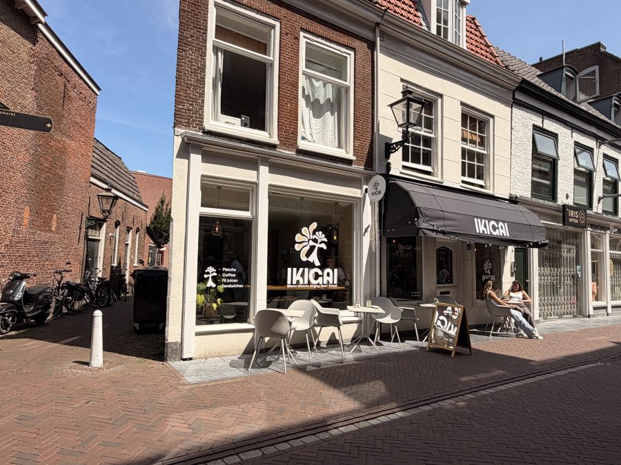 Lunchroom ter overname in Zuid-Holland — Ter overname koffie/ lunchroom Leiden