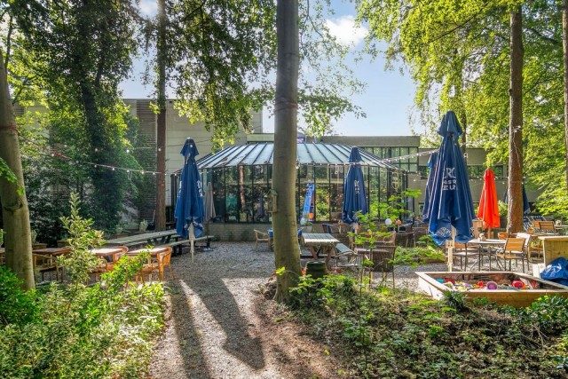 Restaurant ter overname in Hilversum, Noord-Holland — Brasserie op prachtige locatie in Hilversum