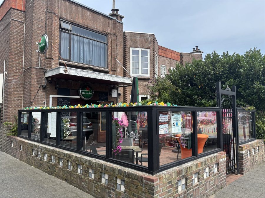 Café-bar-zaal ter overname in 's-Gravenhage, Zuid-Holland — ID:1675 Café met terras en bovenwoning in Den Haag