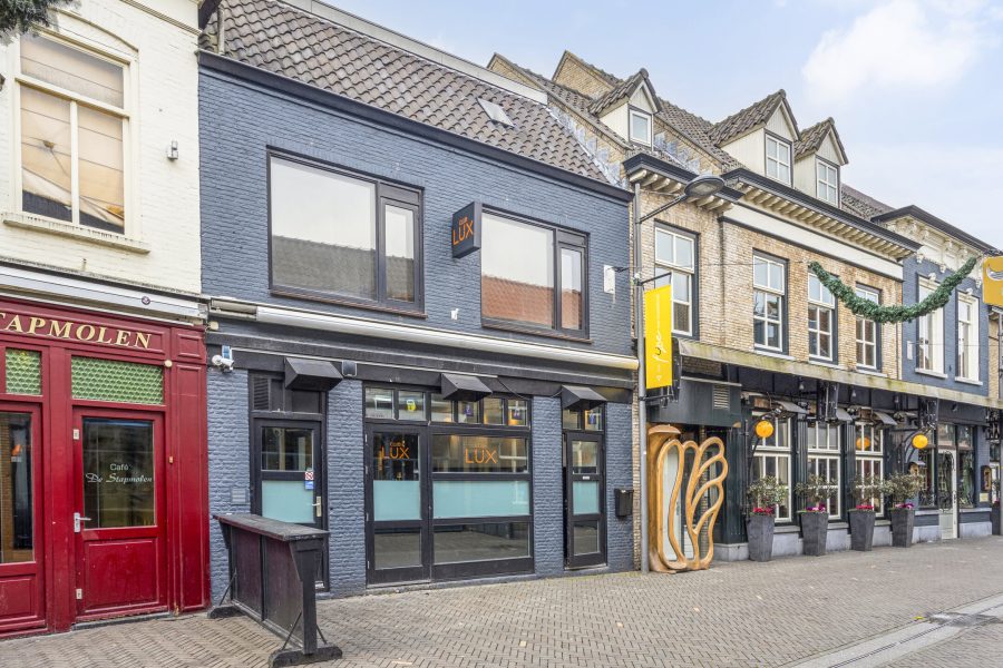 Café te koop in Oosterhout, Noord-Brabant — Klappeijstraat 16- Oosterhout