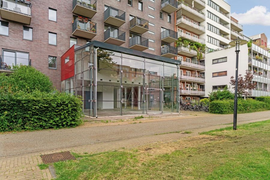 Casco te huur in Amsterdam, Noord-Holland — ID4044 Casco Plus Horecaruimte op het Java-eiland