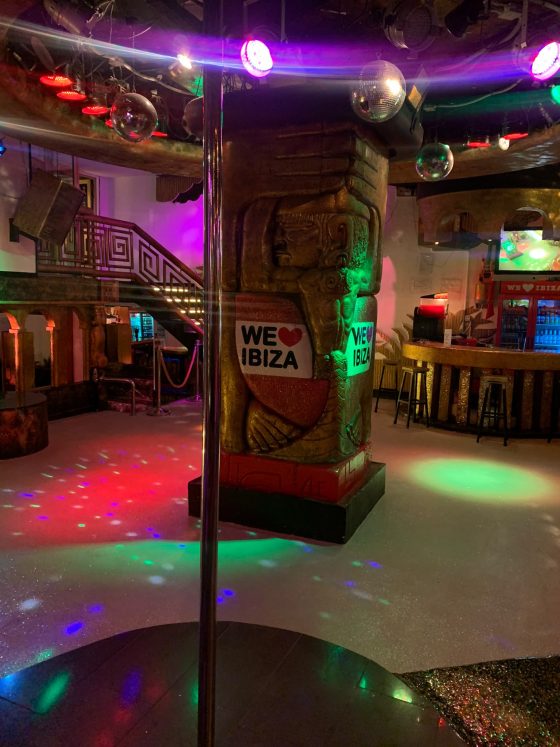 Nachtvergunning ter overname in Maastricht, Limburg — Bar Discotheek ter overname te IBIZA
